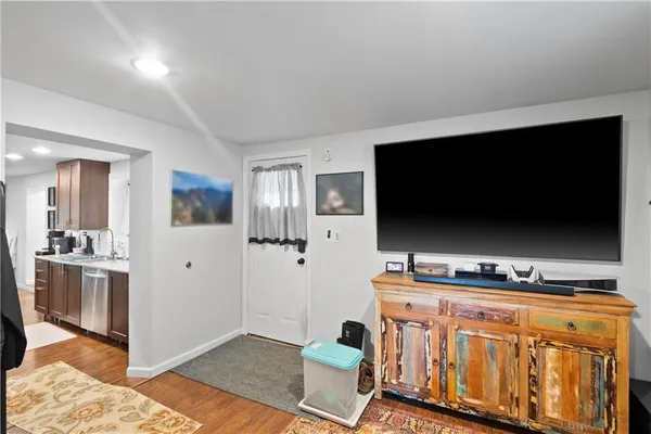 $425,000 | 13410 Mt Olivet Road, Smithville, MO 64089