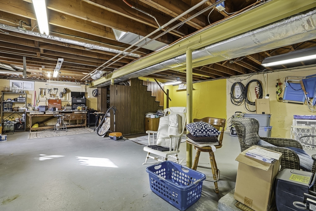 14 Lawrence Street Milford, MA 01757 - Photo 32 of 38