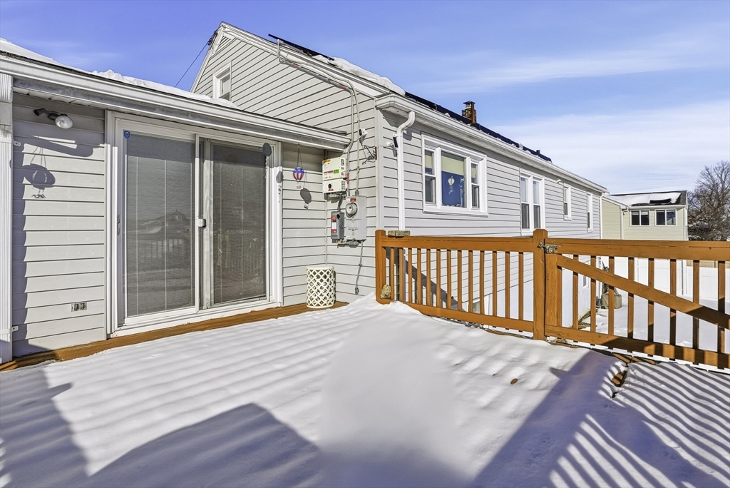 14 Lawrence Street Milford, MA 01757 - Photo 35 of 38