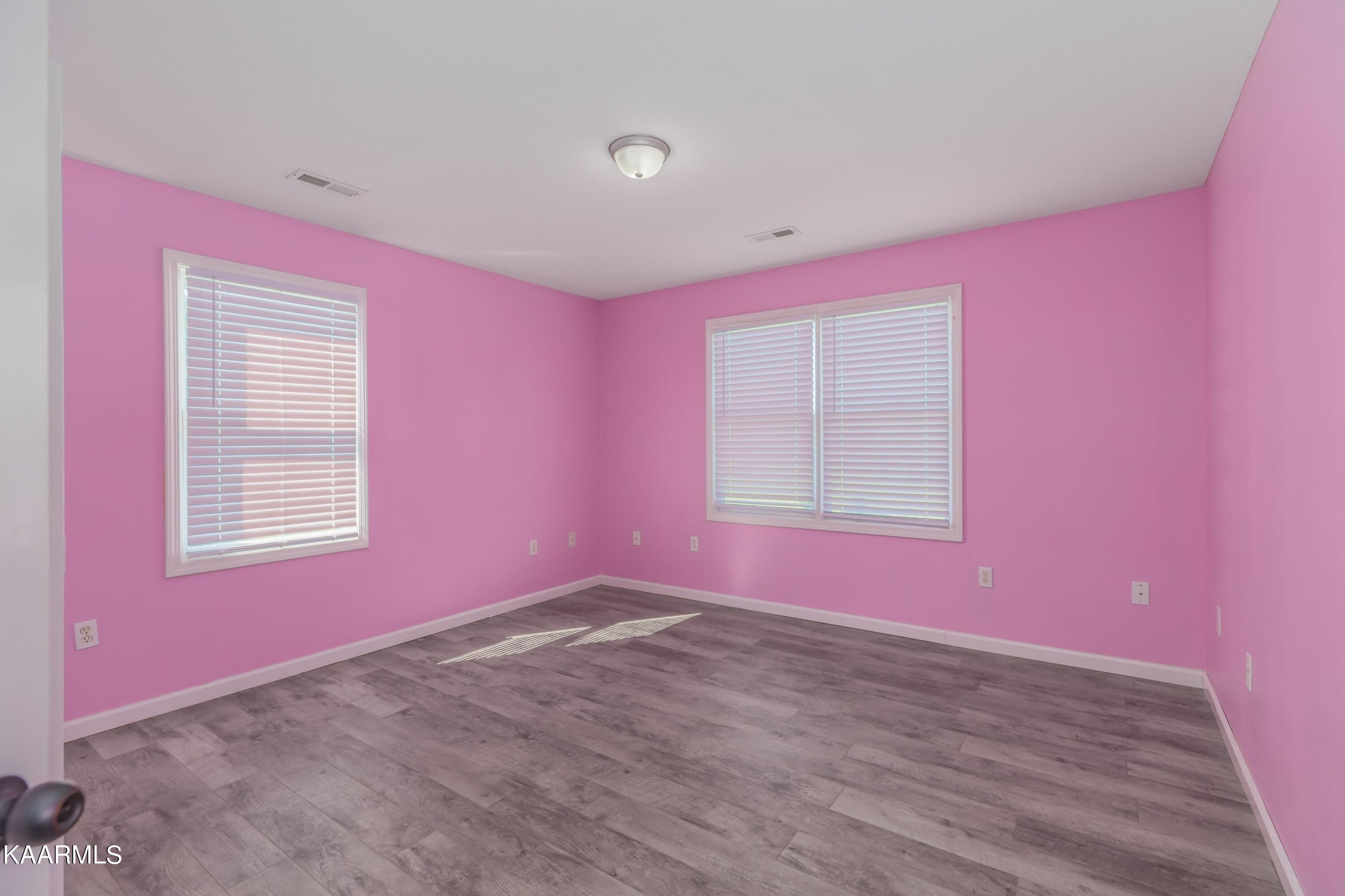 342 Rutherford Drive New Tazewell, TN 37825 - Photo 15 of 36 Interior-14.jpg-SMALL