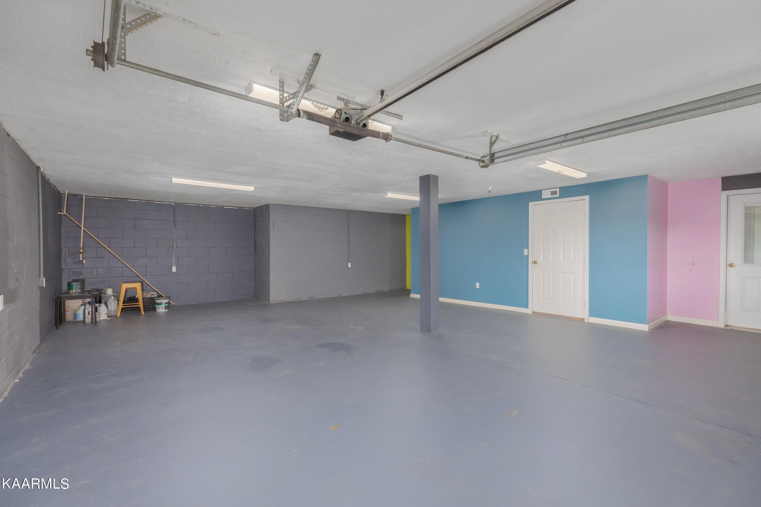 342 Rutherford Drive New Tazewell, TN 37825 - Photo 24 of 36 Interior-18.jpg-SMALL