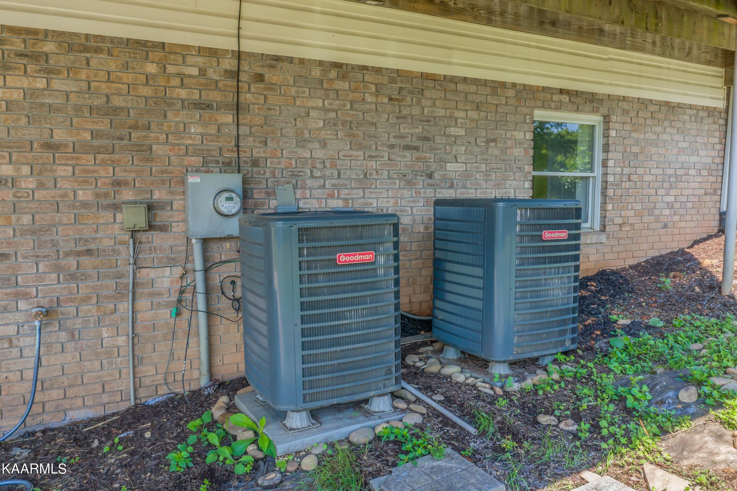 342 Rutherford Drive New Tazewell, TN 37825 - Photo 33 of 36 Property-13.jpg-SMALL