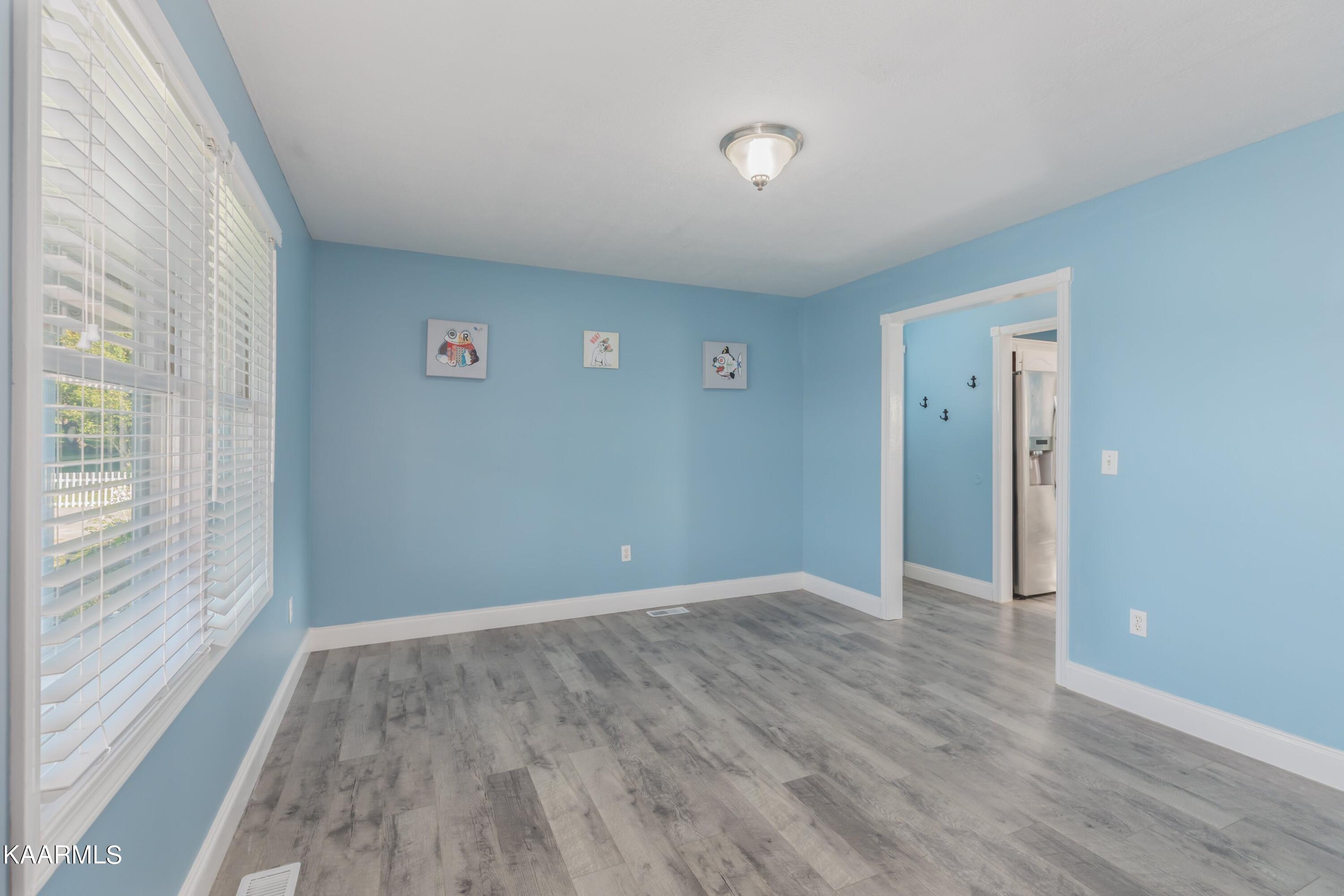 342 Rutherford Drive New Tazewell, TN 37825 - Photo 8 of 36 Interior-3.jpg-SMALL