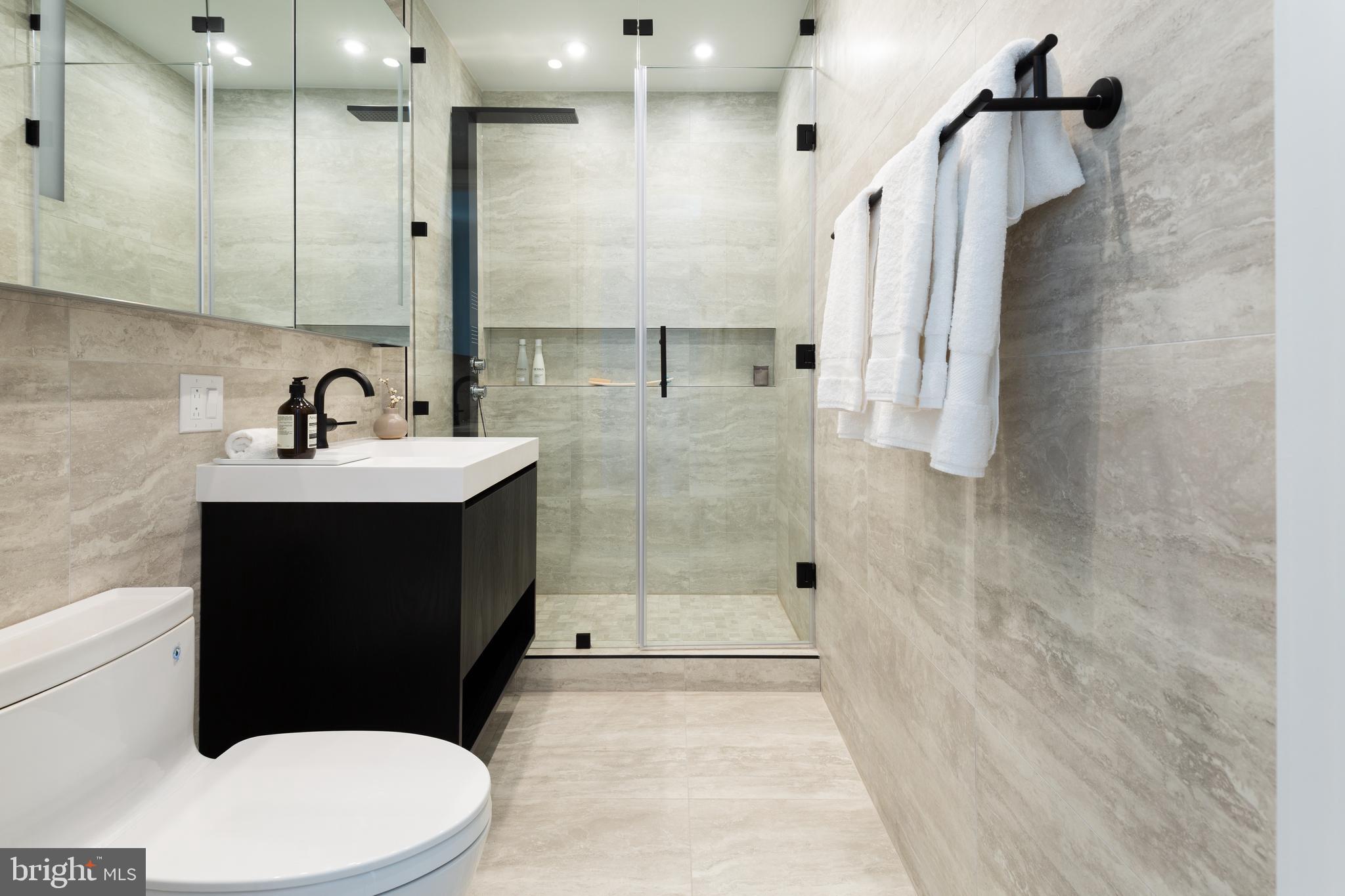 1401 Spruce Street, Unit 3BED A Philadelphia, PA 19102 - Photo 14 of 14