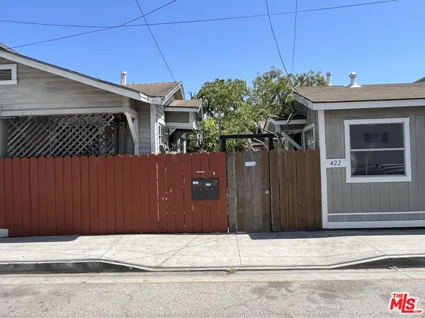 $3,250 | 424 North Venice Boulevard, Unit B, Venice, CA 90291