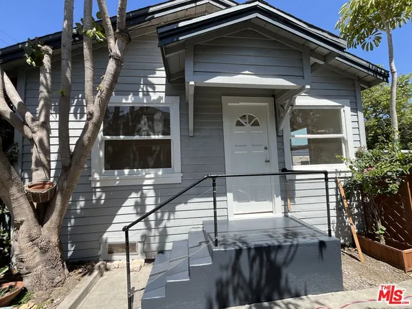$3,250 | 424 North Venice Boulevard, Unit B, Venice, CA 90291