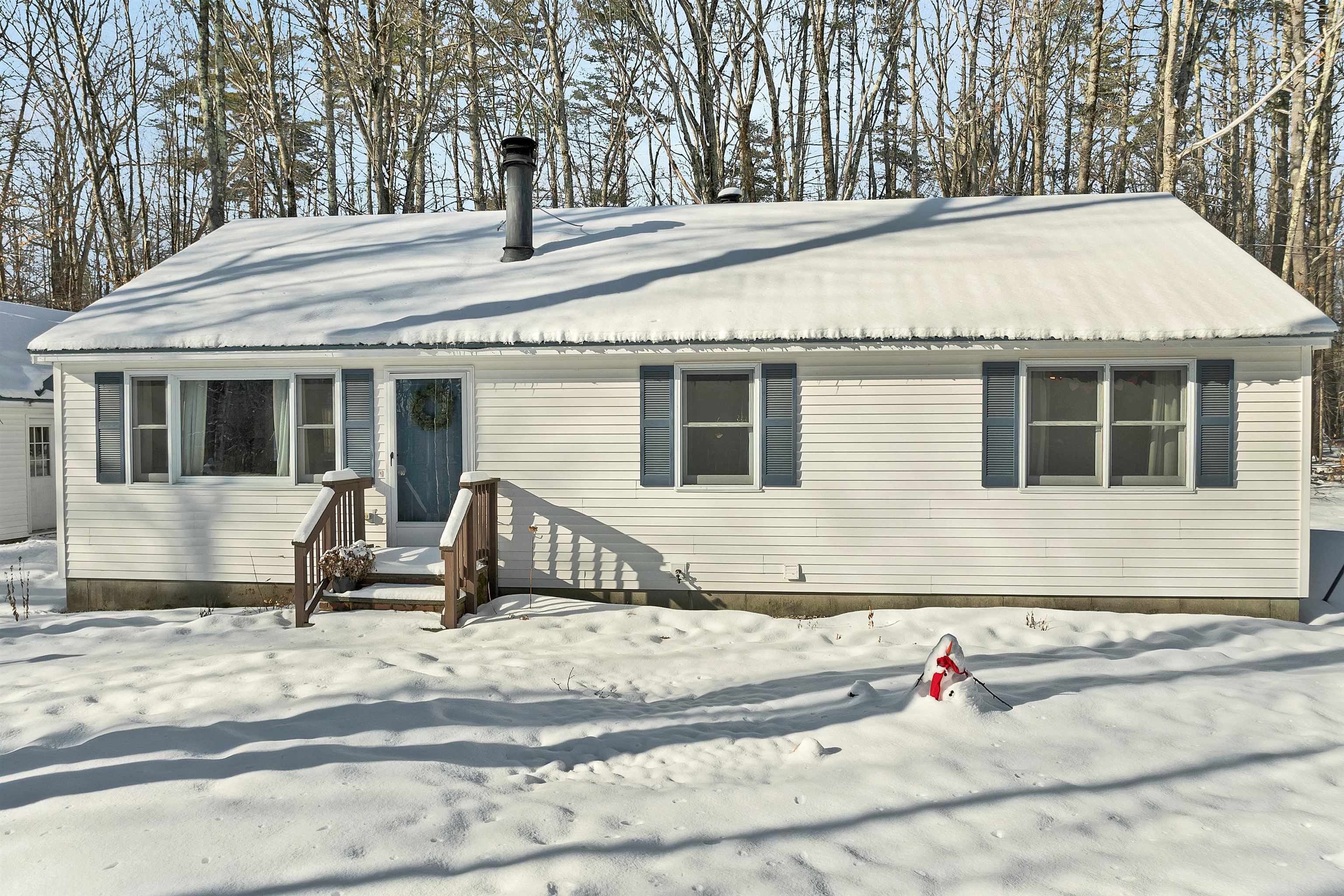 5 Woodcrest Drive Ossipee, NH 03864 - Photo 3 of 45
