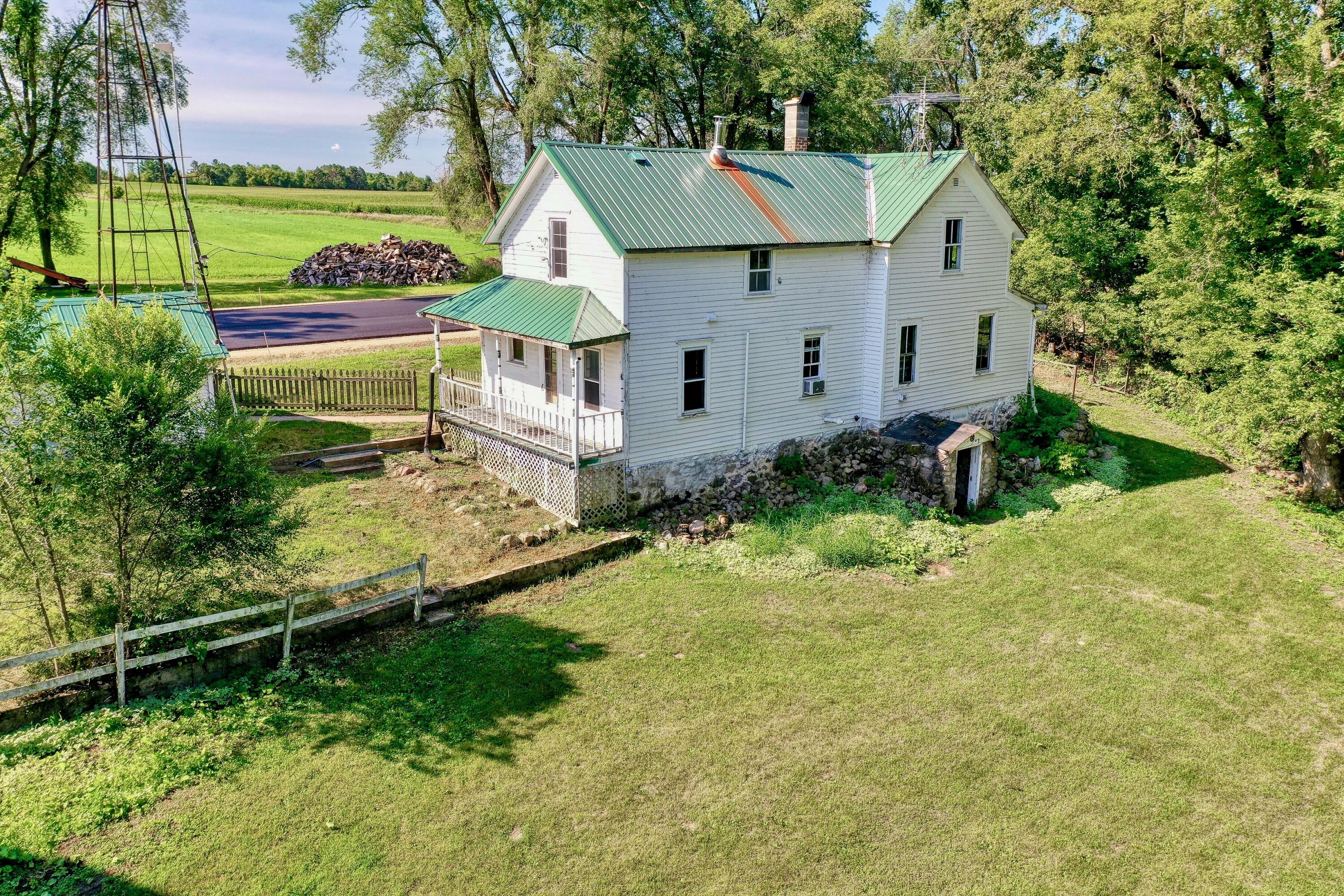 9506 County Rd D Belmont, WI 54909 - Photo 43 of 56 00 - 45