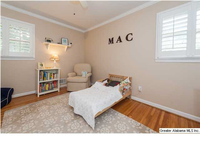 421 Cliff Place Birmingham, AL 35209 - Photo 20 of 32