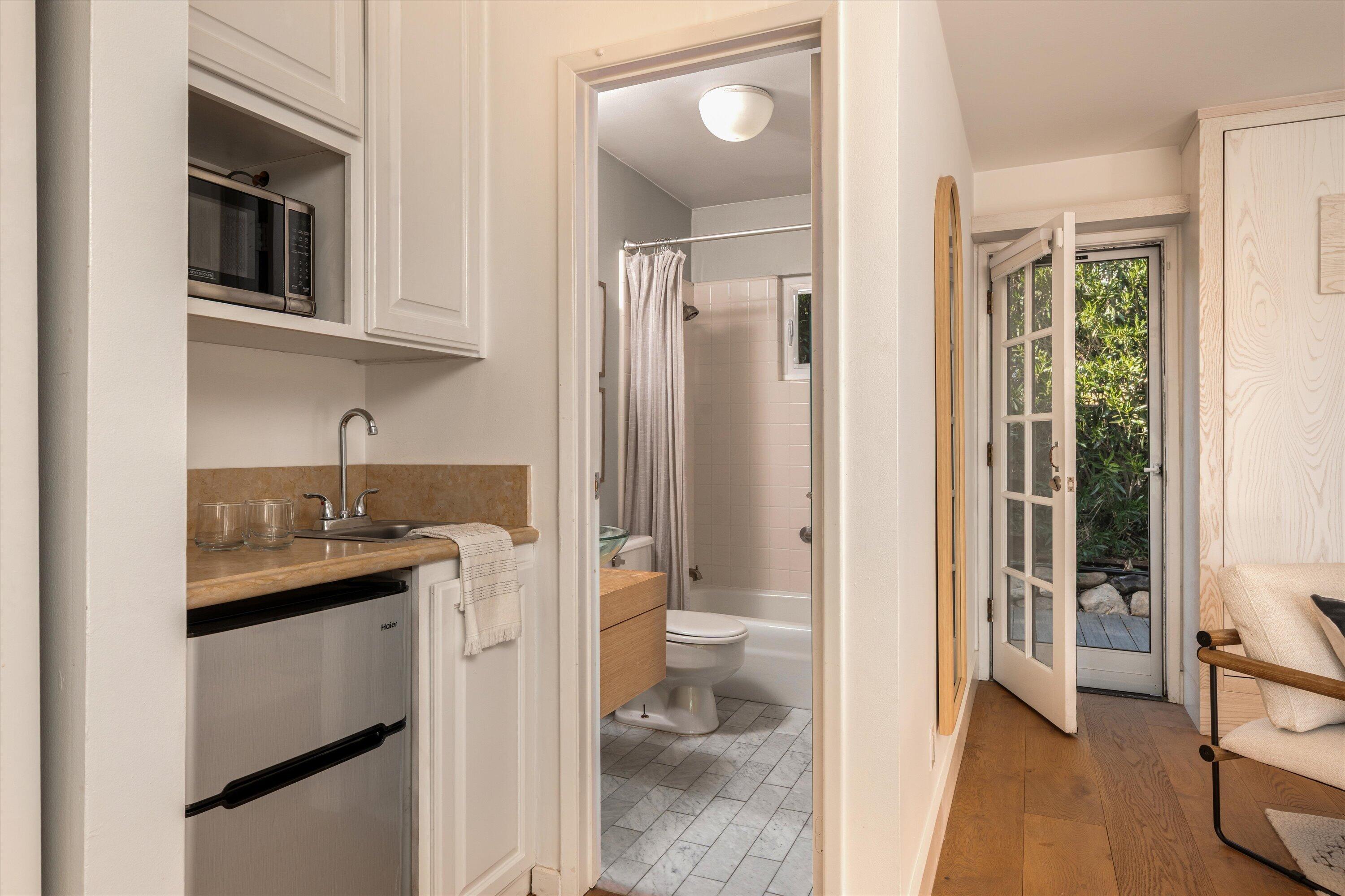 746 Westmont Road Santa Barbara, CA 93108 - Photo 17 of 37 23-746 Westmont Rd - 23