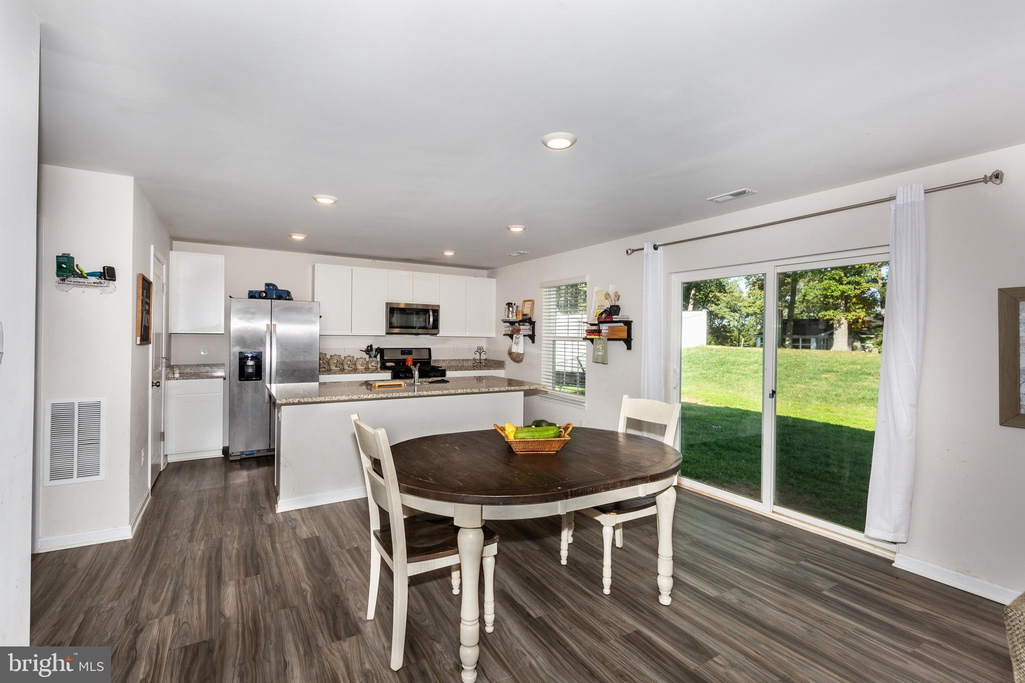 6072 Deborah Drive Spring Grove, PA 17362 - Photo 5 of 55 Gallery Image 5
