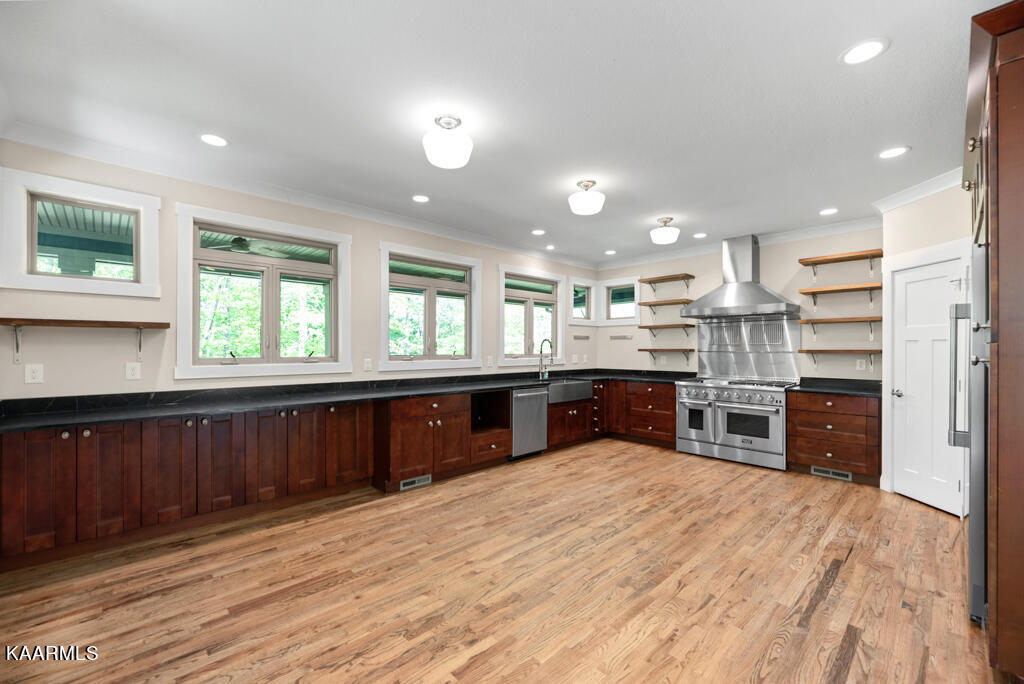 545 Bush Road Clinton, TN 37716 - Photo 18 of 56 Kitchen