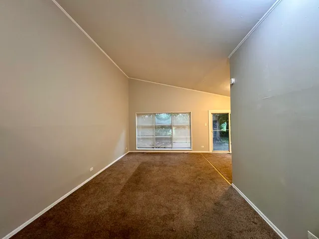 a view of empty room with window