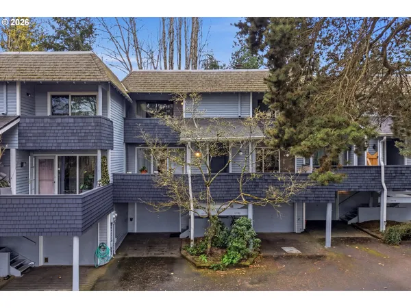 $314,000 | 19727 Northwest Quail Hollow Drive, Portland, OR 97229