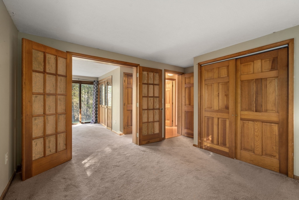 57 Coughlin Road Oxford, MA 01537 - Photo 11 of 41 Gallery Image 11