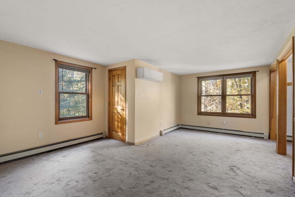 57 Coughlin Road Oxford, MA 01537 - Photo 16 of 41 Gallery Image 16