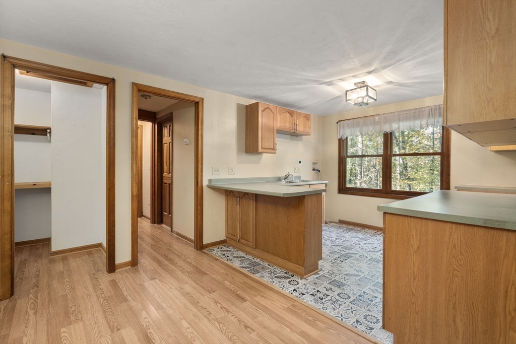 57 Coughlin Road Oxford, MA 01537 - Photo 20 of 41 Gallery Image 20