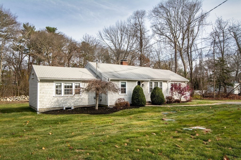250 First Parish Road Scituate, MA 02066 - Photo 2 of 25 a view of a house with a yard