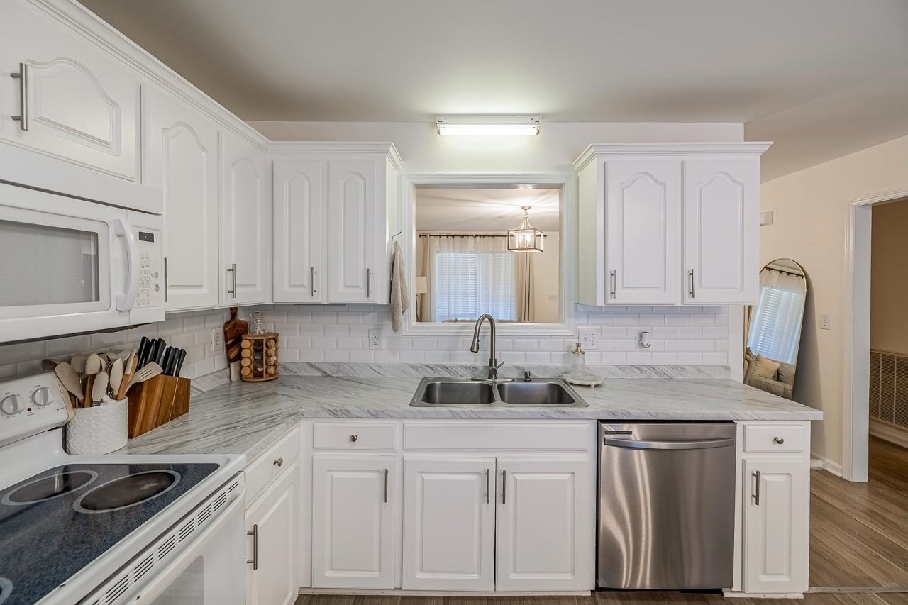 521 Signal Hill Lane Inman, SC 29349 - Photo 7 of 26