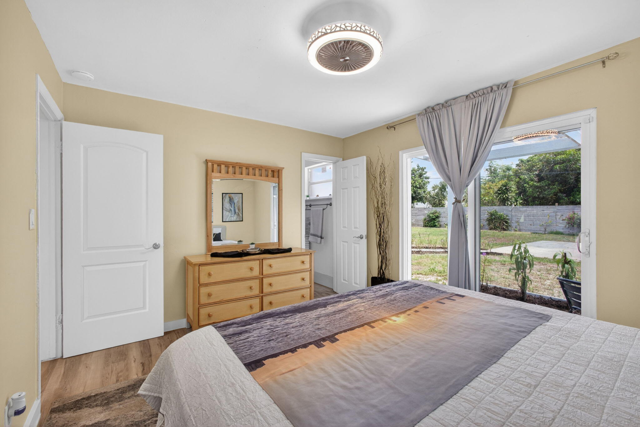 140 West 31st Court Riviera Beach, FL 33404 - Photo 32 of 59 38-web-or-mls-5D1A7524