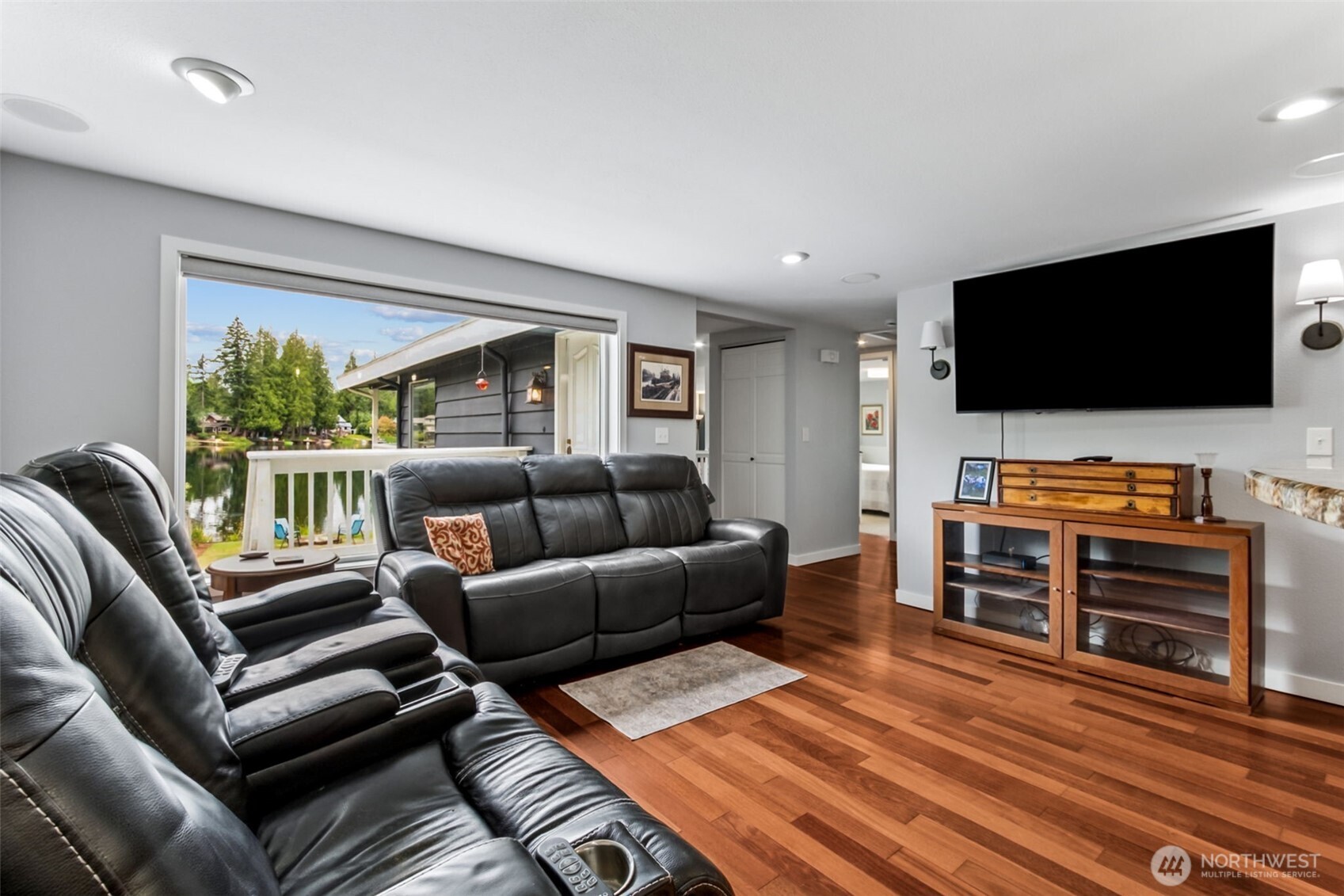 21702 Southeast 262nd Place Maple Valley, WA 98038 - Photo 17 of 40