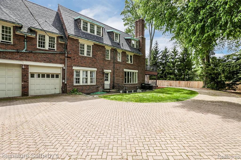 110 Cloverly Road Grosse Pointe Farms, MI 48236 - Photo 46 of 58