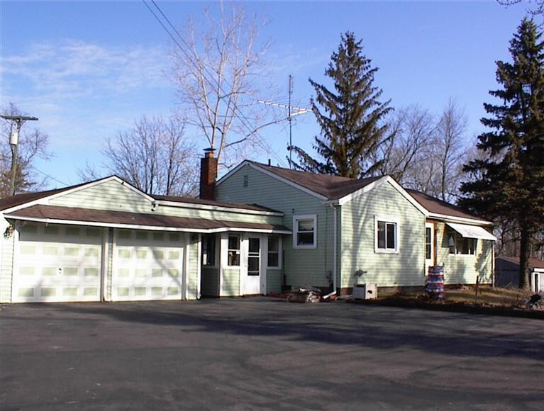 9770 Macon Road Saline, MI 48176 - Photo 2 of 13 Photo 2