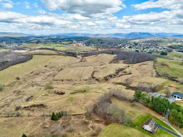 $5,300,400 | 0 Strider Road, Blacksburg, VA 24060