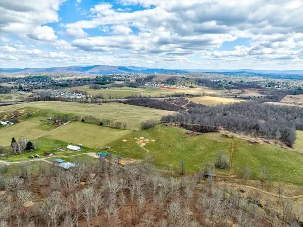 $5,300,400 | 0 Strider Road, Blacksburg, VA 24060