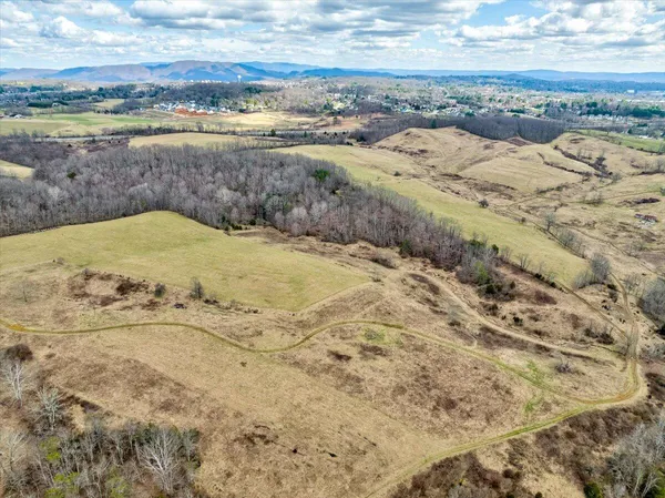 $5,300,400 | 0 Strider Road, Blacksburg, VA 24060