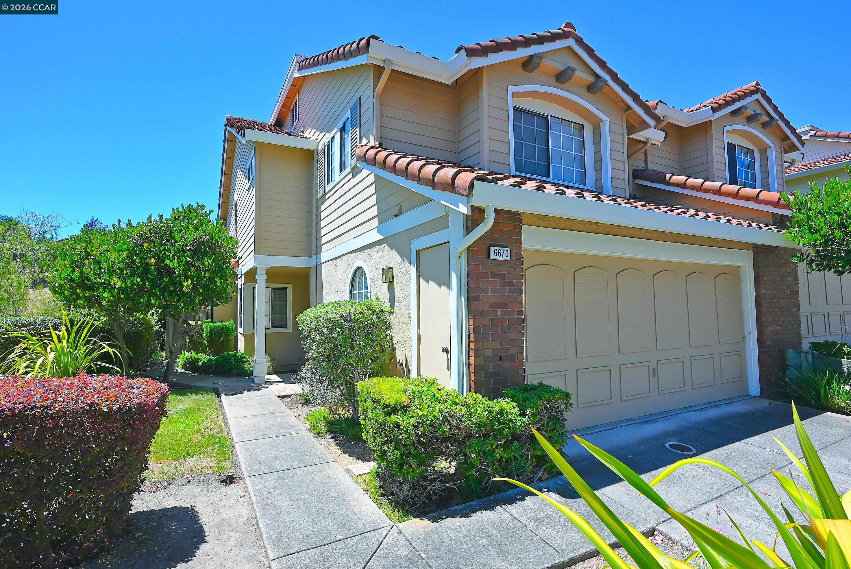 6670 Edgewood Way Castro Valley, CA 94552 - Photo 5 of 56