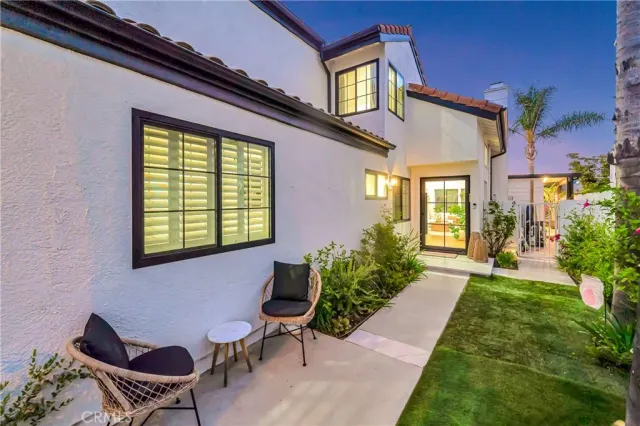 $2,599,800 | 24735 Calle Serranona, Calabasas, CA 91302