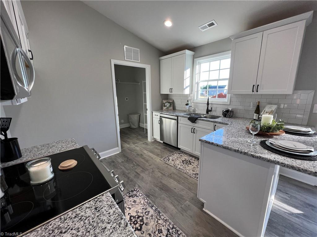 526 Spainhour Road King, NC 27021 - Photo 11 of 43 Gallery Image 11