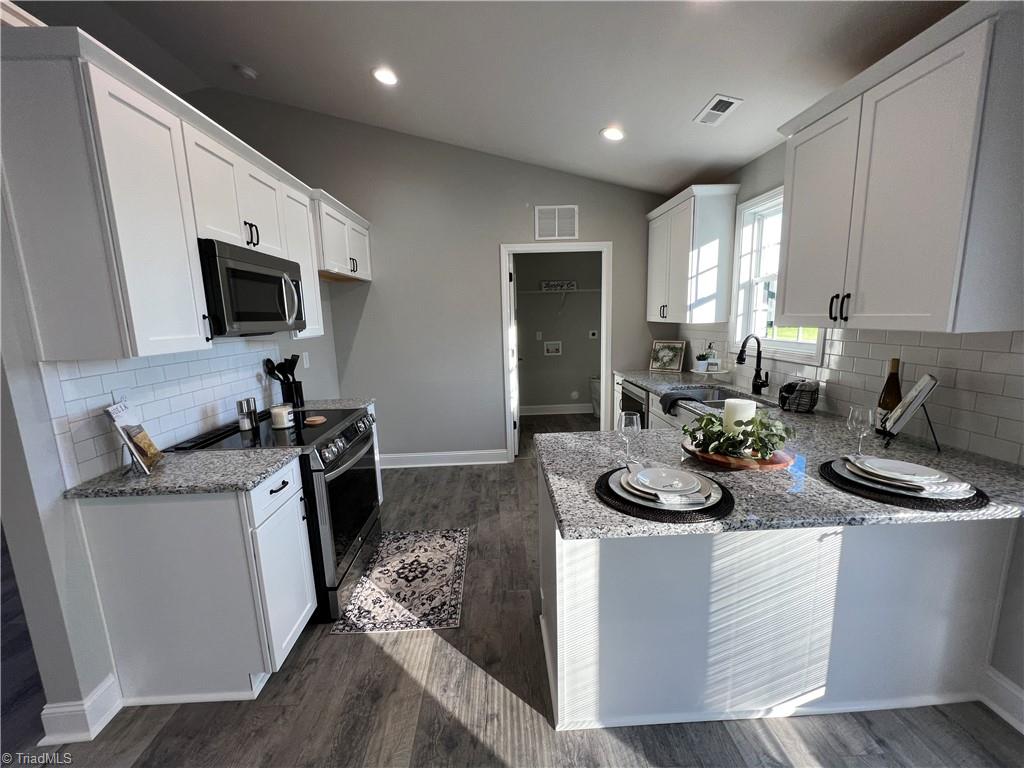 526 Spainhour Road King, NC 27021 - Photo 19 of 43 Gallery Image 19