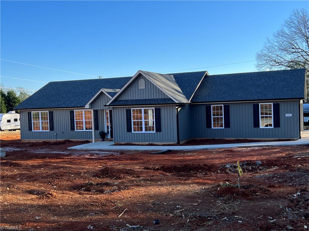 526 Spainhour Road King, NC 27021 - Photo 3 of 43 Gallery Image 3