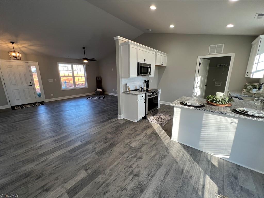 526 Spainhour Road King, NC 27021 - Photo 8 of 43 Gallery Image 8