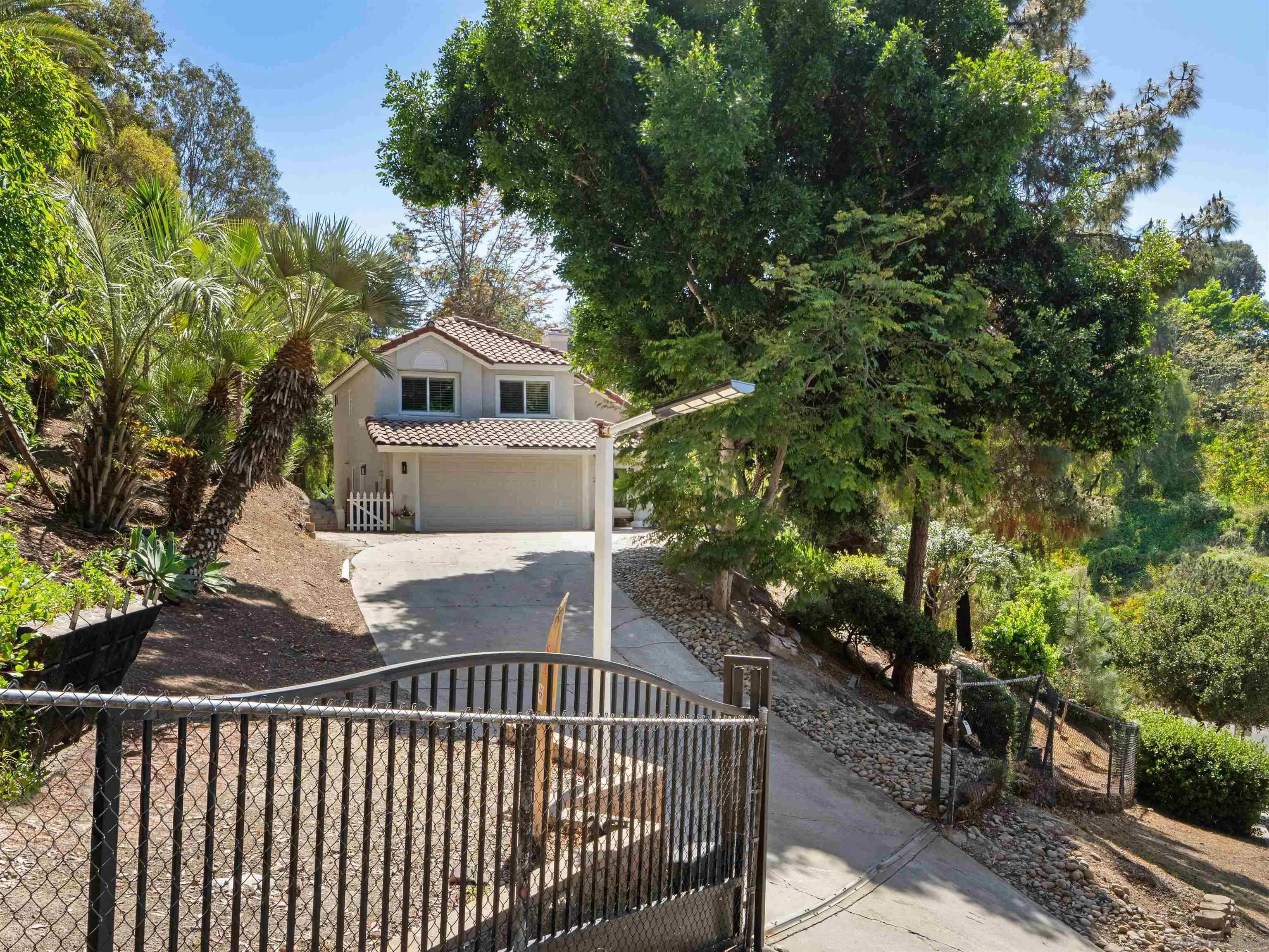 2277 Dunstan Street Oceanside, CA 92054 - Photo 2 of 40