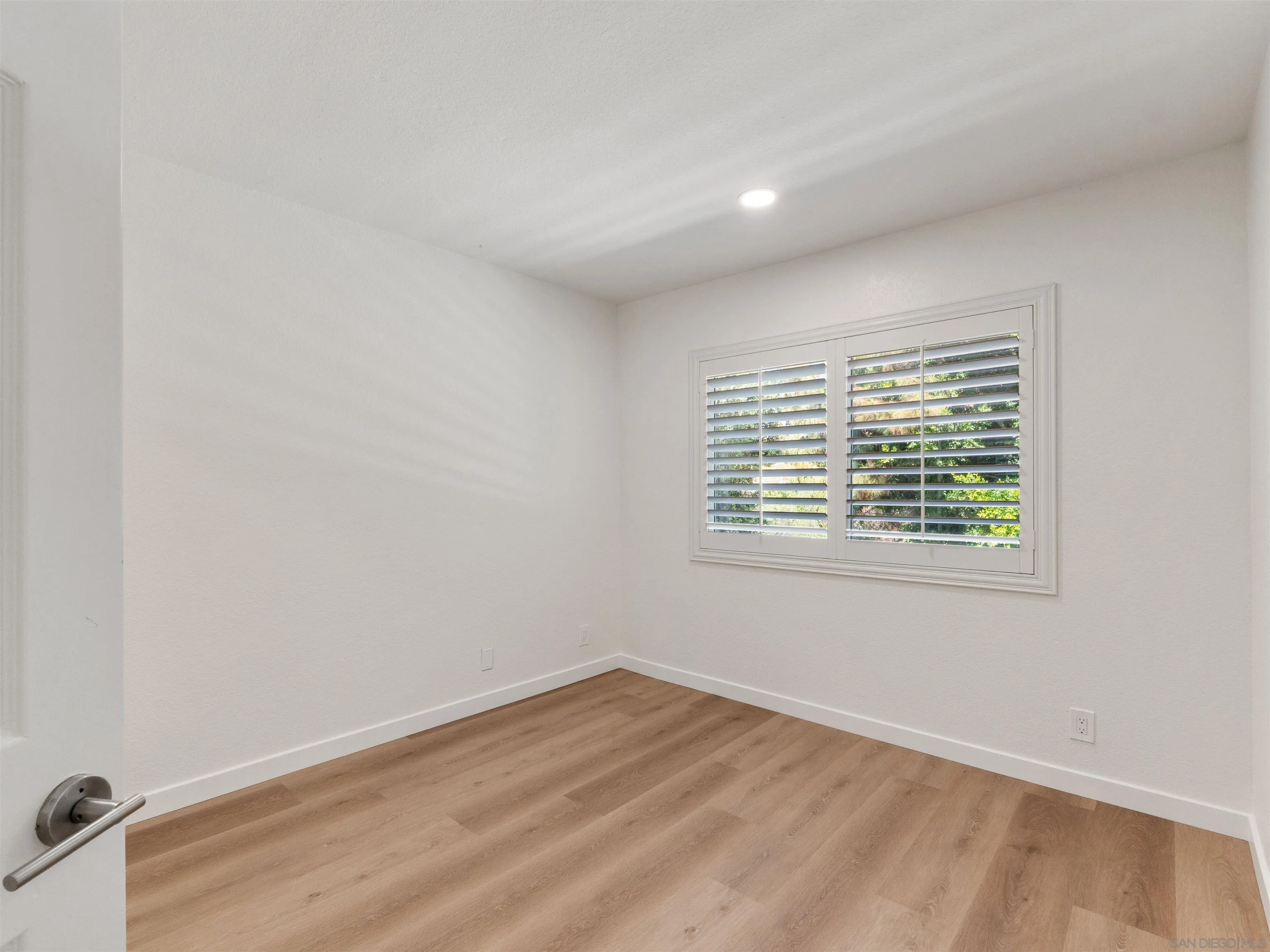 2277 Dunstan Street Oceanside, CA 92054 - Photo 27 of 40