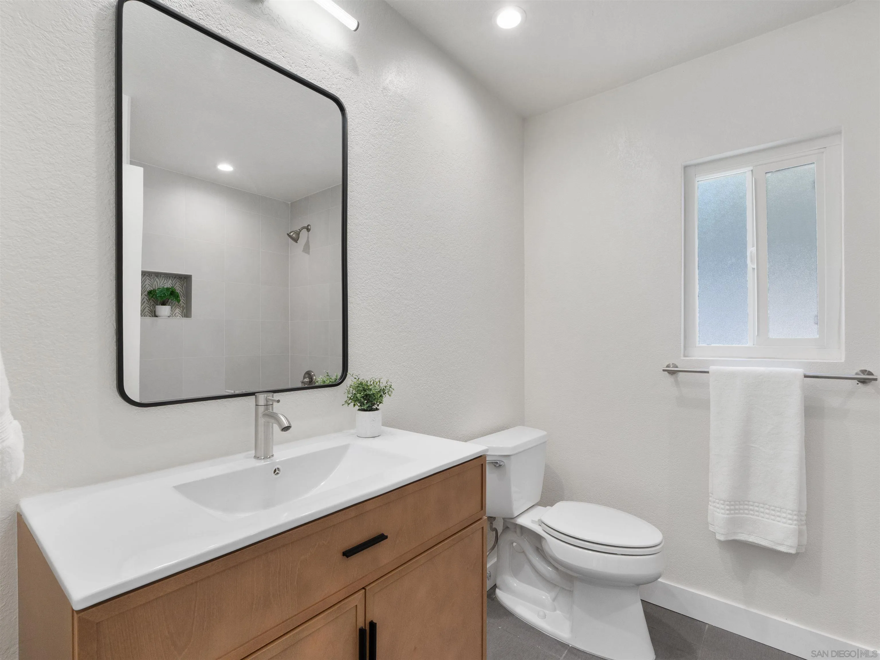 2277 Dunstan Street Oceanside, CA 92054 - Photo 29 of 40