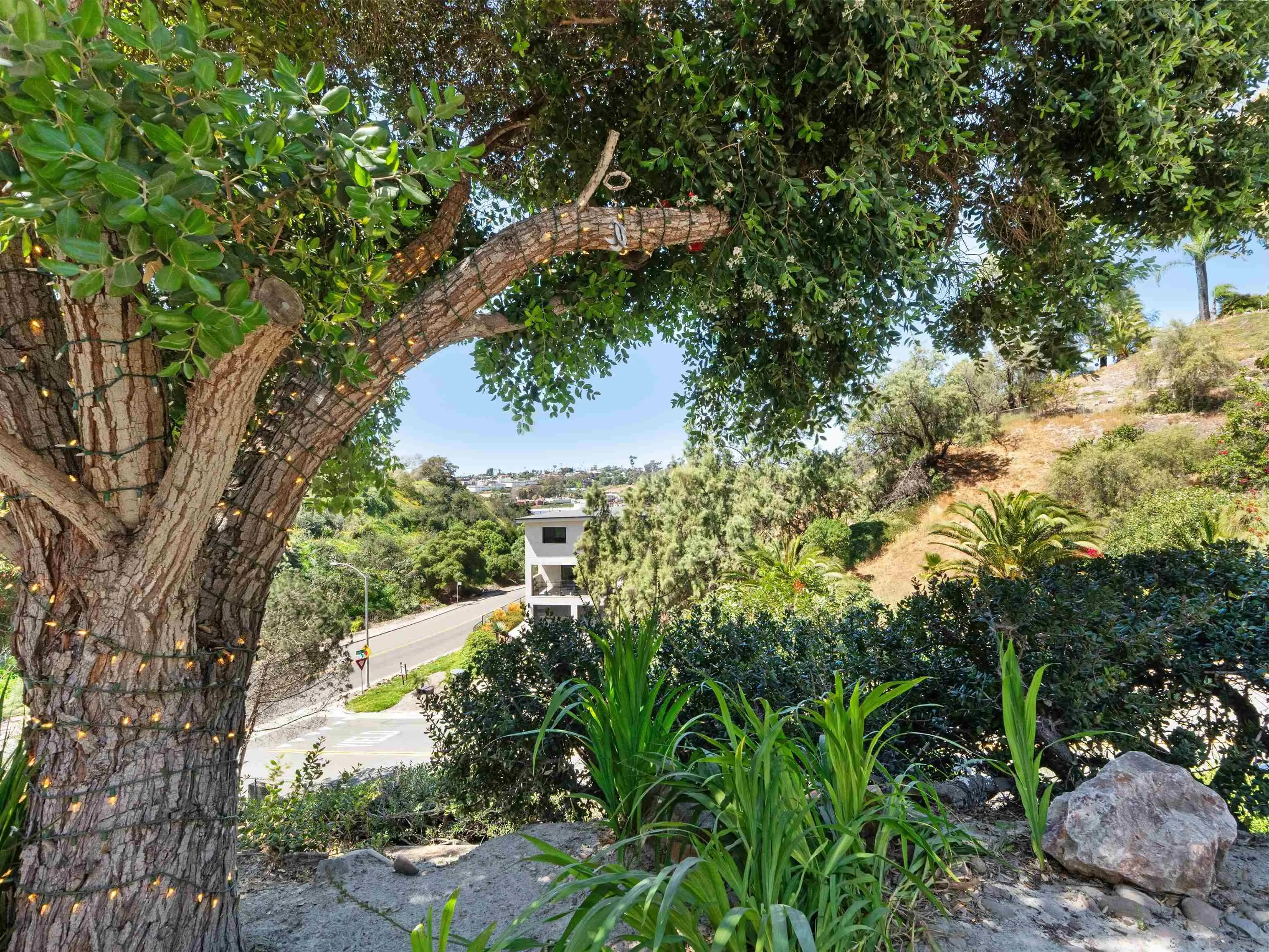 2277 Dunstan Street Oceanside, CA 92054 - Photo 35 of 40