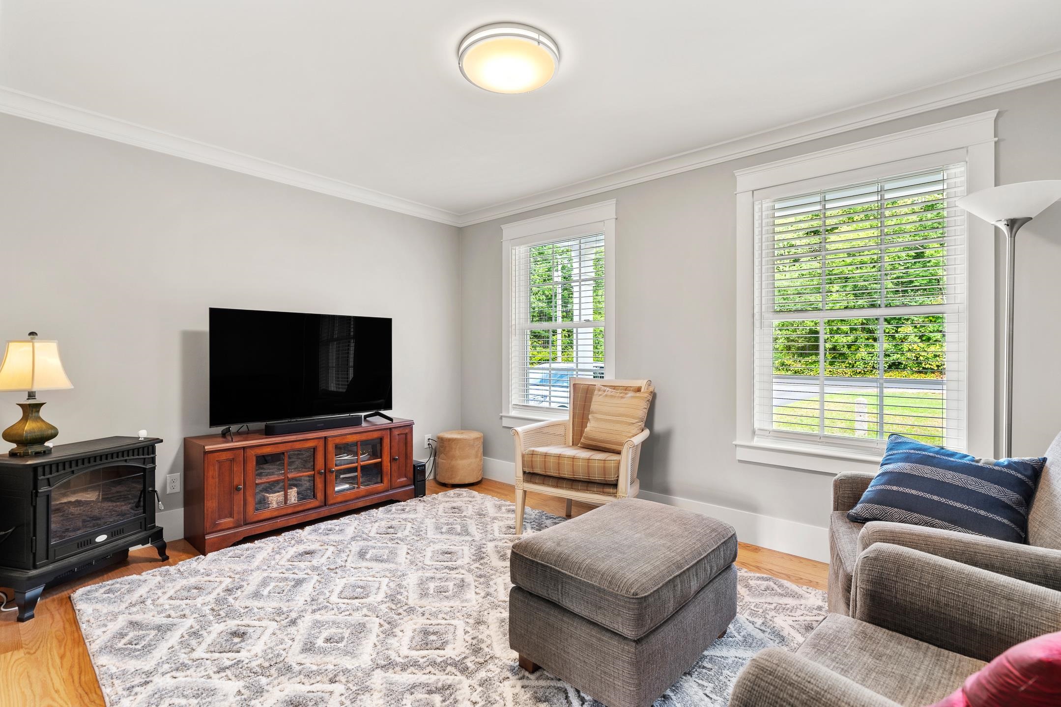 122 Kingston Road Exeter, NH 03833 - Photo 13 of 37