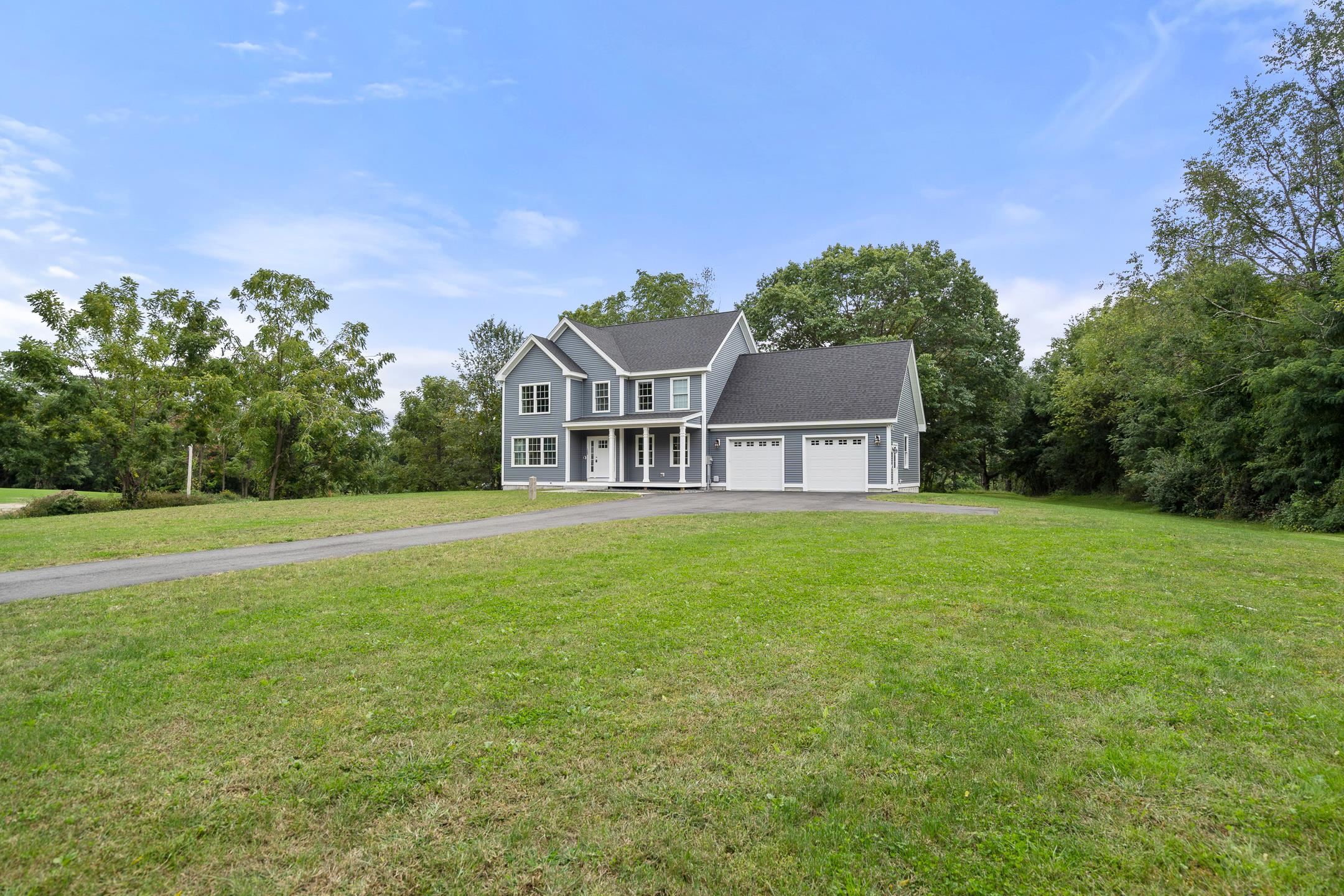122 Kingston Road Exeter, NH 03833 - Photo 3 of 37
