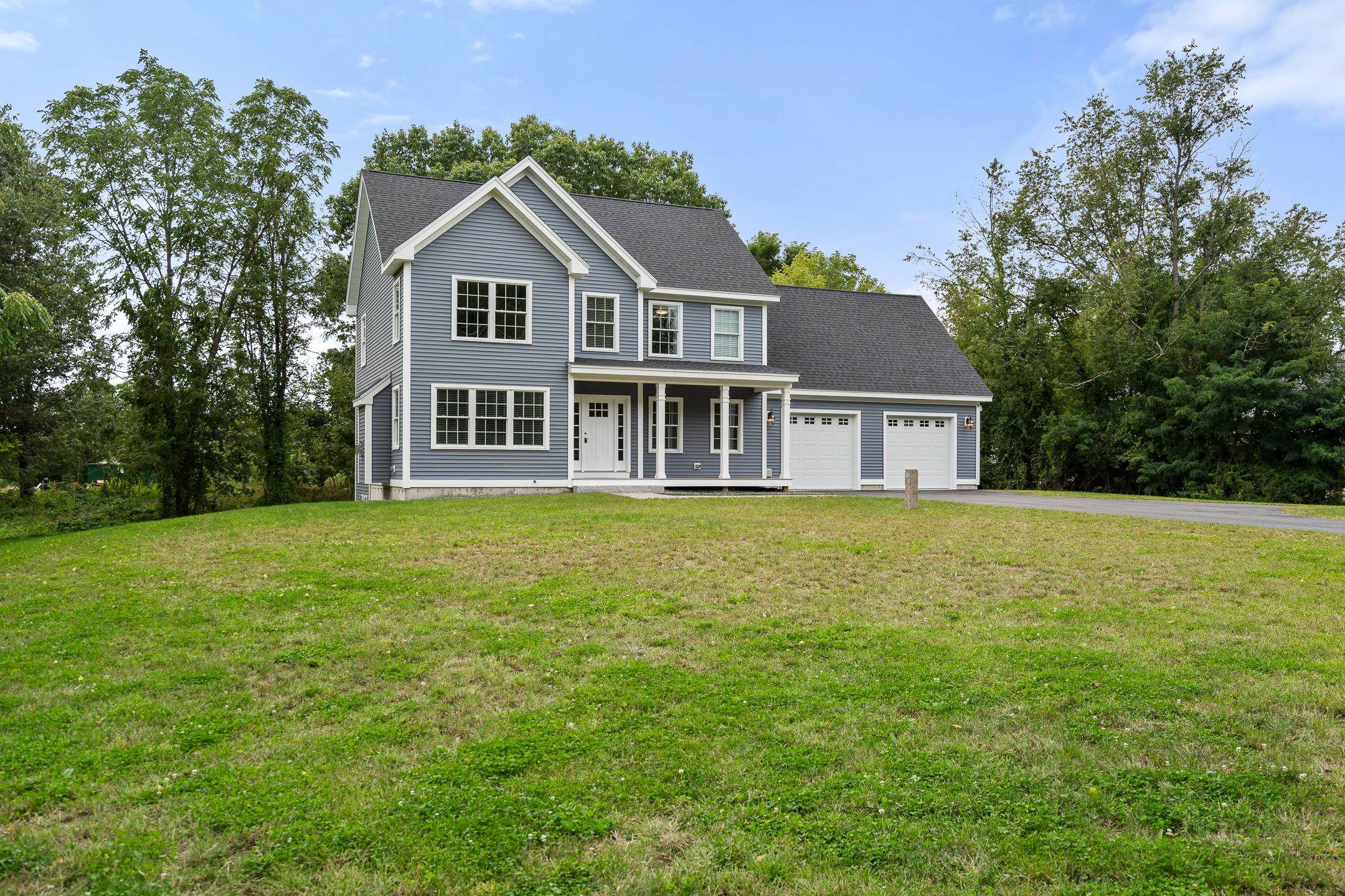 122 Kingston Road Exeter, NH 03833 - Photo 4 of 37