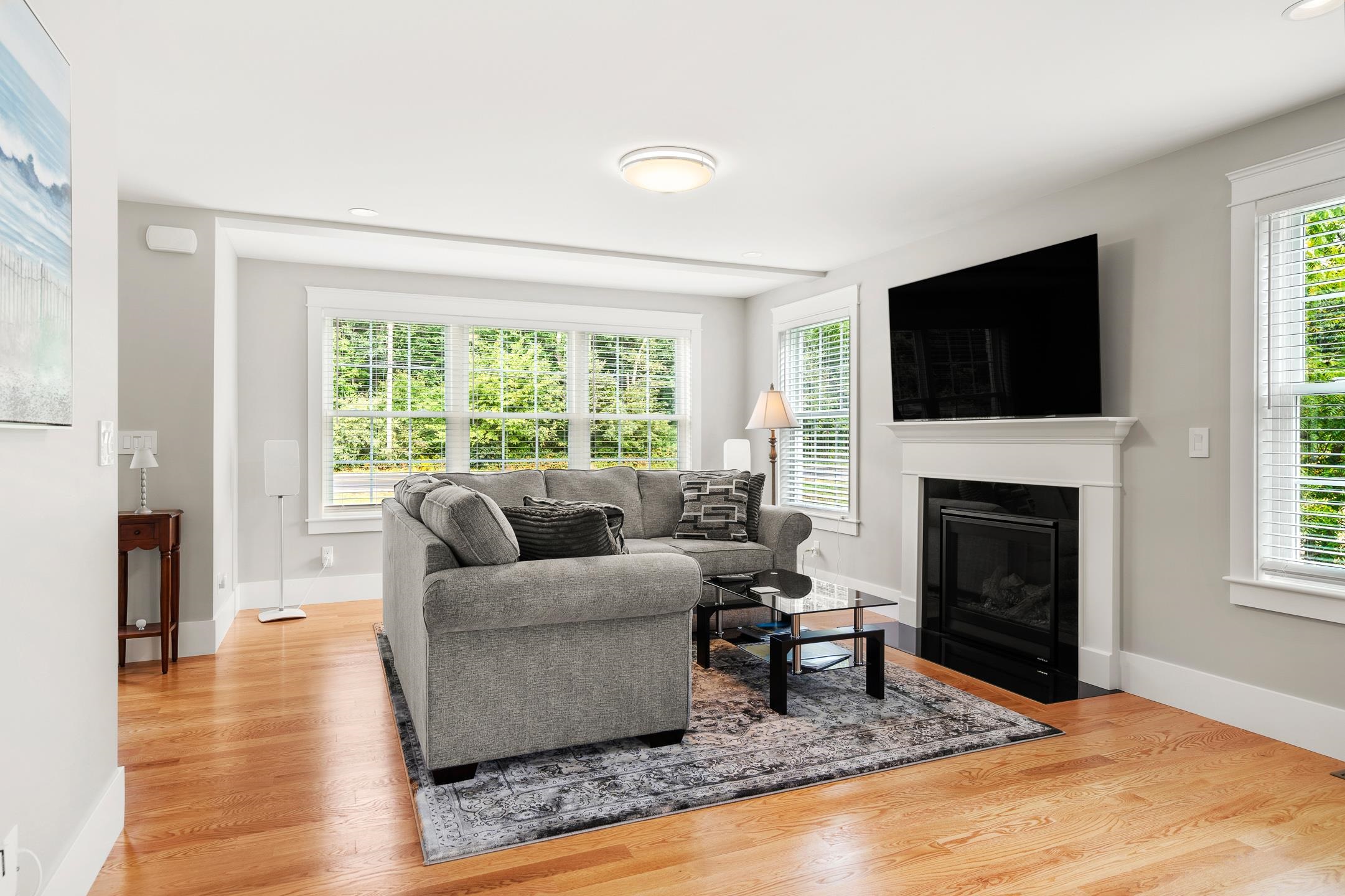 122 Kingston Road Exeter, NH 03833 - Photo 7 of 37