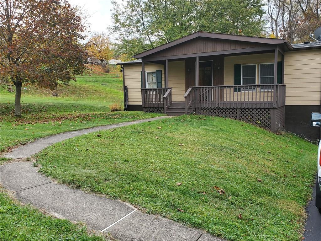 407 Lincoln Hall Road Elizabeth, PA 15037 - Photo 2 of 25 Gallery Image 2