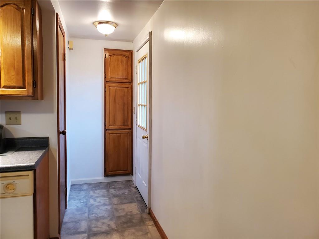 407 Lincoln Hall Road Elizabeth, PA 15037 - Photo 12 of 25 Gallery Image 12