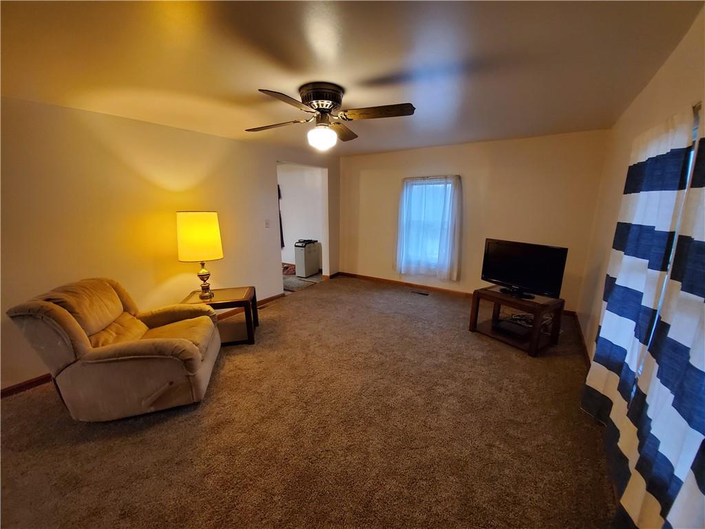 407 Lincoln Hall Road Elizabeth, PA 15037 - Photo 5 of 25 Gallery Image 5