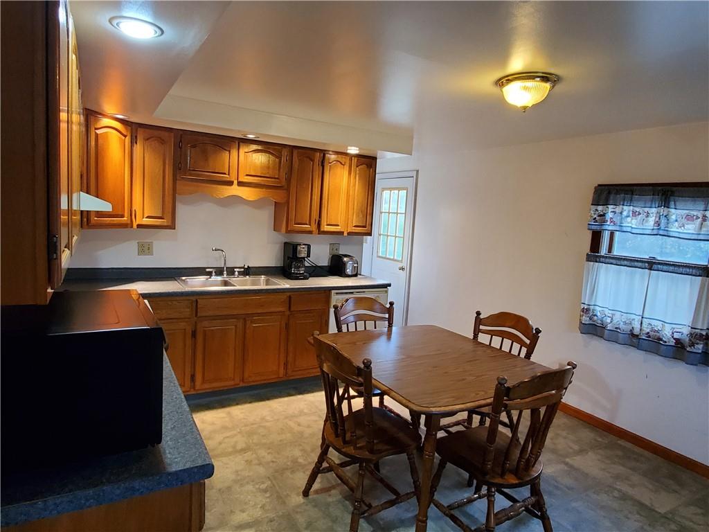 407 Lincoln Hall Road Elizabeth, PA 15037 - Photo 8 of 25 Gallery Image 8