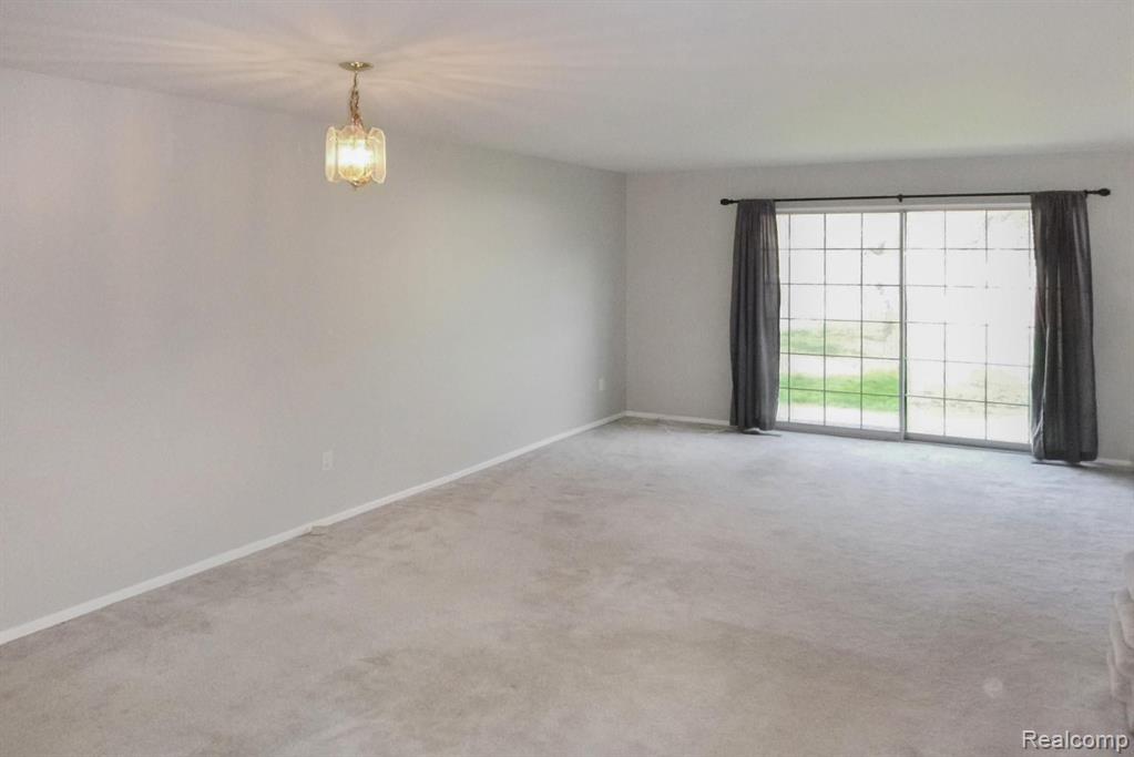 32286 West 12 Mile Road Farmington Hills, MI 48334 - Photo 8 of 24