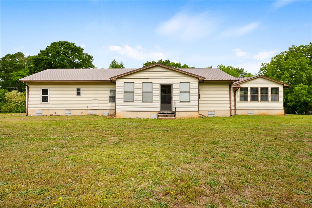 3120 State Rd S-4-108 Starr, SC 29684 - Photo 2 of 33